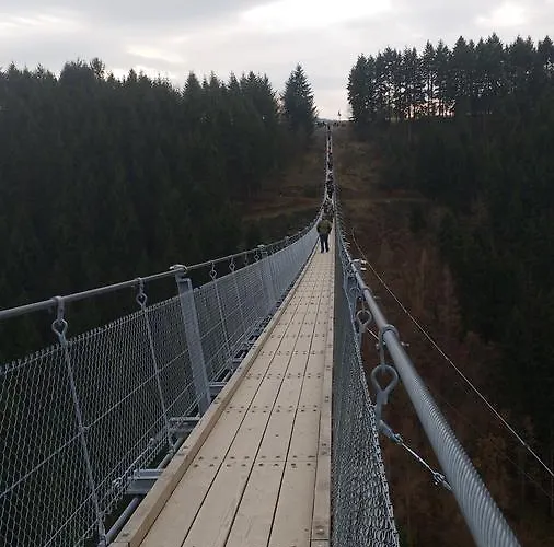 ゲストハウス Weingut Stiftshof 4*